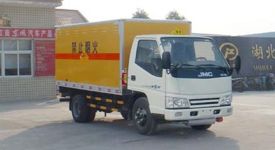 江鈴爆破器材運(yùn)輸車(chē)