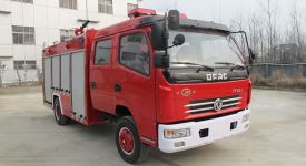 東風多利卡消防車